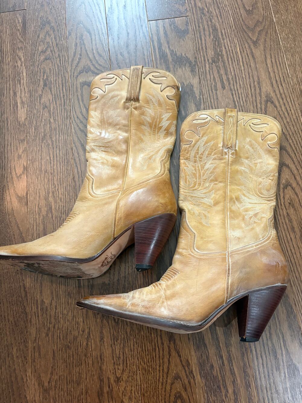 Charlie 1 Horse Tan Leather Cowboy Boots Women's 9.5B